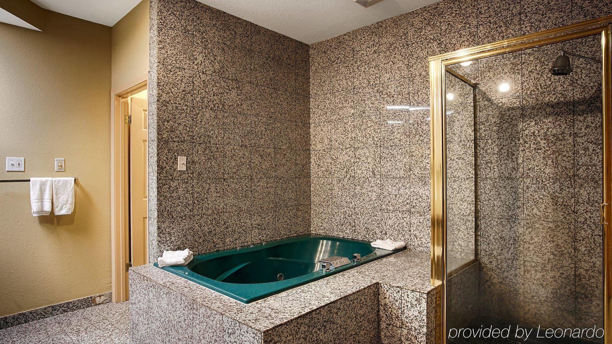 Best Western Airport Inn Монро Екстер'єр фото